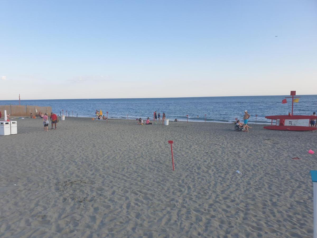 Trilocale Lido Di Roma Apartment Lido di Ostia Exterior photo